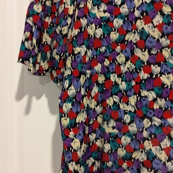 Floral Blouse - Picture 5 of 6